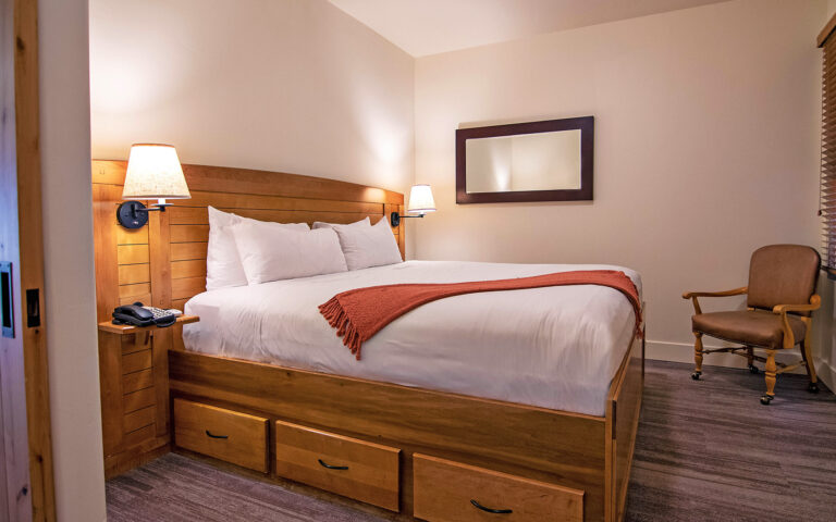 one bedroom luxury suite